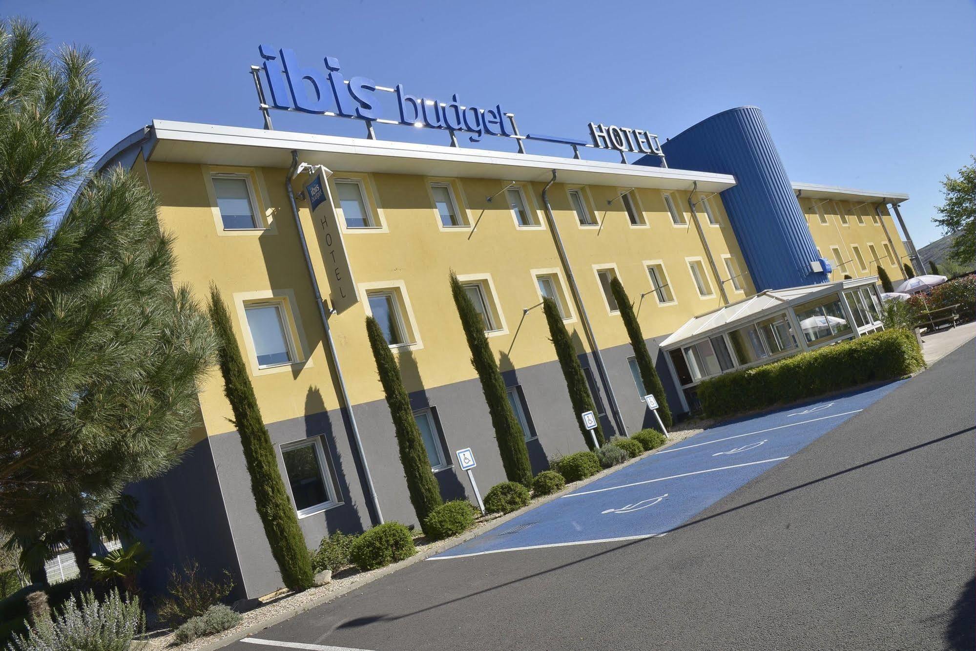 Ibis Budget Issoire Exterior photo