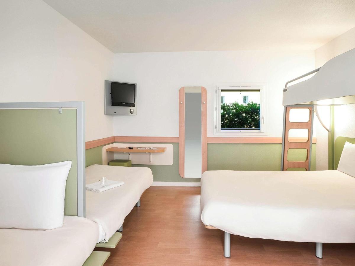 Ibis Budget Issoire Exterior photo